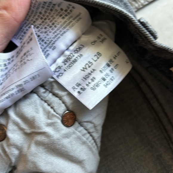 Levi's Women's Black Jeans - Picture 4 of 8